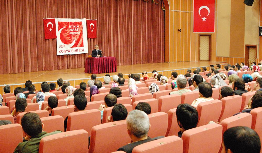 "İstiklâle İlave Olmak Veyahut İstiklâli İlave Etmek"