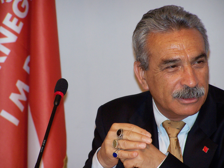 Kâfirlerden Kaçırılmış Metin: "İstiklâl Marşı"